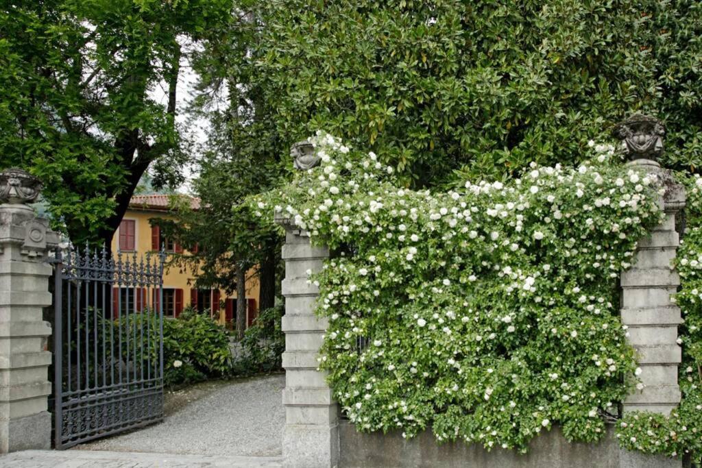 Appartamento Nel Parco Di Villa Erba Τσερνόμπιο Εξωτερικό φωτογραφία